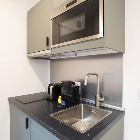 شقة باريس  في Guestready - Studio With Jacuzzi In The 10 Th المظهر الخارجي الصورة